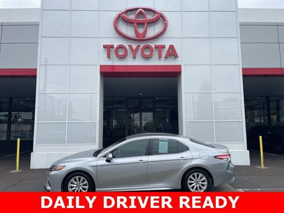 Used 2020 Toyota Camry SE