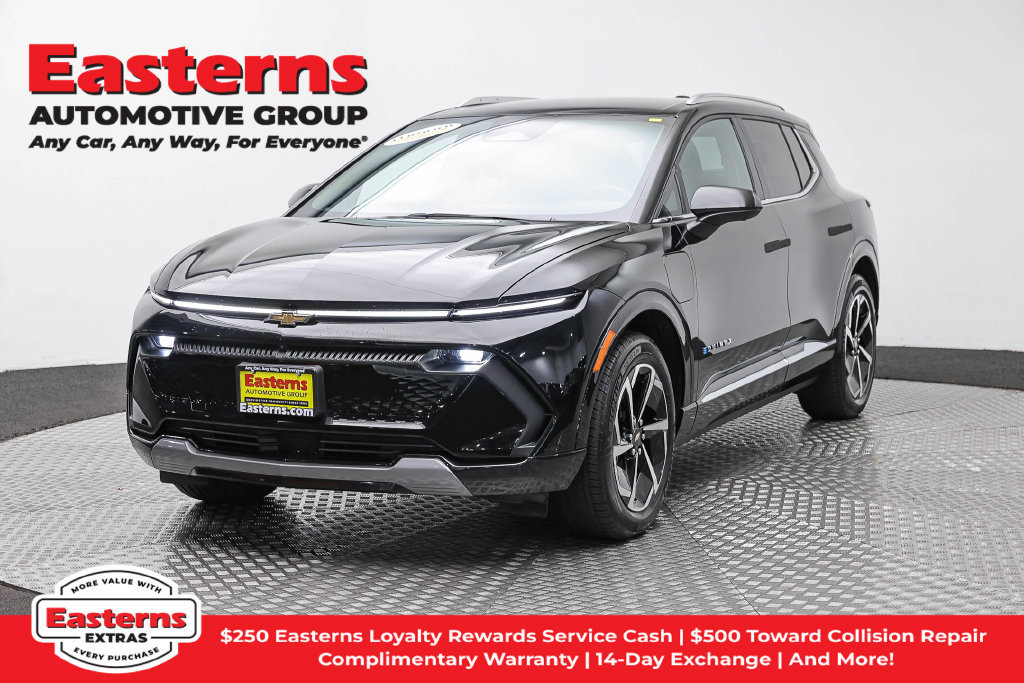Used 2024 Chevrolet Equinox EV LT w/ LPO, All-Weather Mat Package FWD image 1