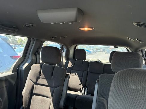 Used 2014 Dodge Grand Caravan SE w/ Quick Order Package 29E SE FWD image 7