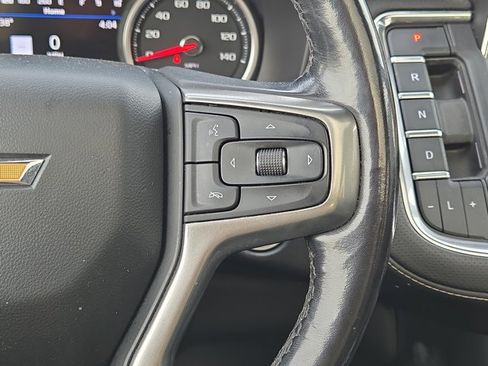 Used 2021 Chevrolet Tahoe Premier w/ Premium Package image 25