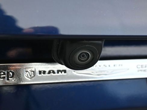 Used 2024 Kia Seltos EX image 32