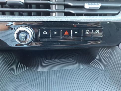 New 2026 Ford Explorer Platinum image 18