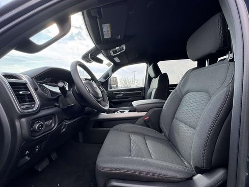 New 2026 RAM 1500 Big Horn AWD/4WD image 14