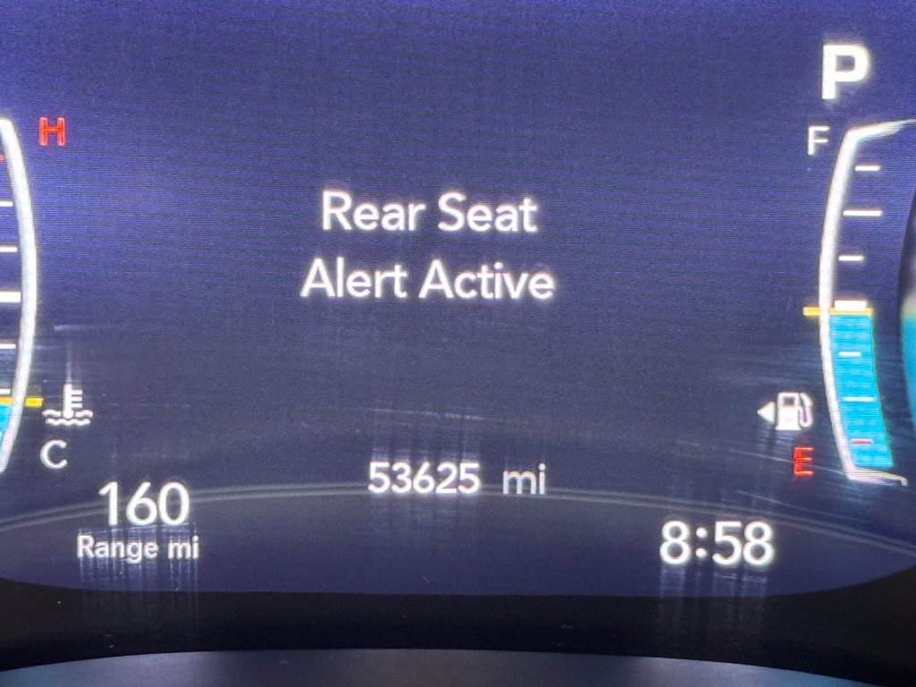 Used 2025 Chrysler Pacifica Limited FWD image 18