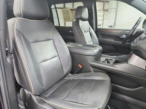 Used 2021 Chevrolet Suburban Premier w/ Premium Package AWD/4WD image 50