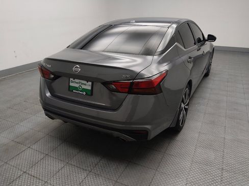 Used 2022 Nissan Altima 2.5 SR FWD image 9