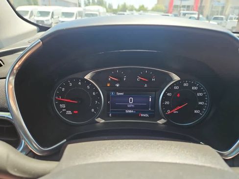 Used 2022 Chevrolet Equinox LT w/ LPO, Floor Liner Package AWD/4WD image 19