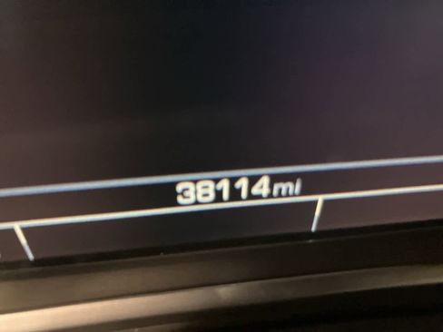 Used 2018 Chevrolet Malibu LT image 29