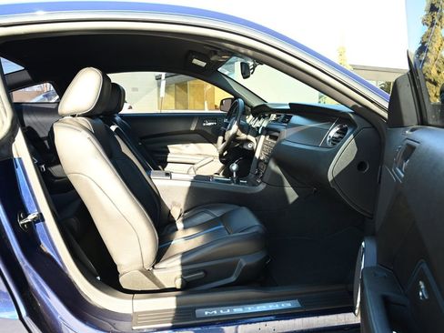 Used 2012 Ford Mustang GT Premium w/ Brembo Brake Pkg image 34