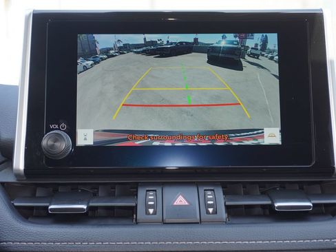 Certified 2025 Toyota RAV4 XLE Premium AWD/4WD image 17
