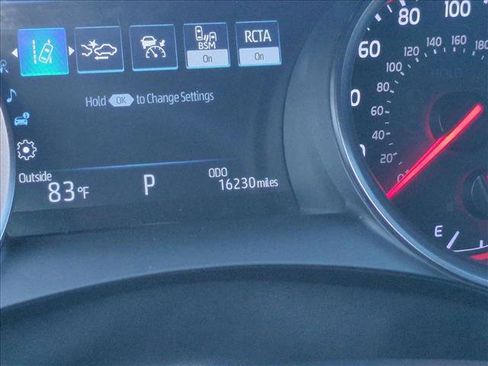 Used 2023 Toyota Camry XSE FWD image 11