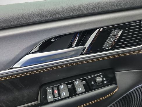 New 2026 Jeep Grand Wagoneer 4WD image 14