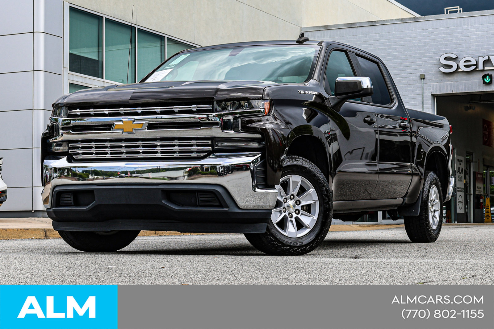 Used 2020 Chevrolet Silverado 1500 LT RWD image 2