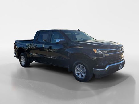 Used 2025 Chevrolet Silverado 1500 LT AWD/4WD image 8