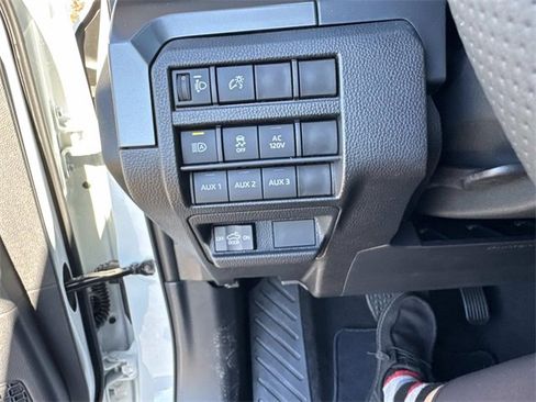 New 2025 Toyota Tacoma TRD Off-Road image 30