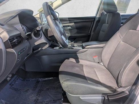 Used 2023 Nissan Sentra SV FWD image 11