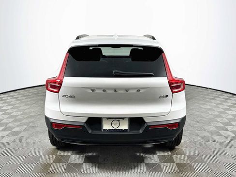 Used 2026 Volvo XC40 B5 Plus w/ Protection Package Premier AWD/4WD image 6