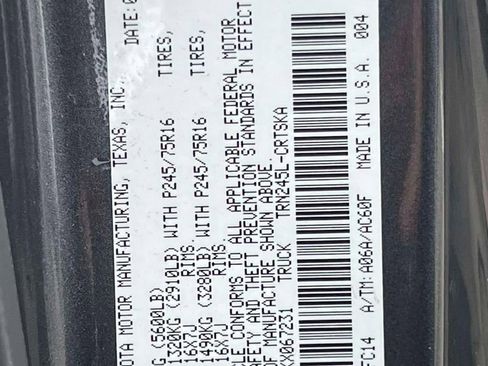 Used 2019 Toyota Tacoma SR5 w/ SR5 Appearance Package (SM) AWD/4WD image 18