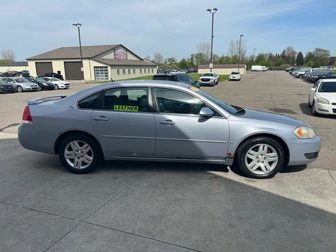 Used 2006 Chevrolet Impala LTZ FWD image 4