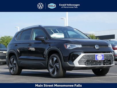 New 2025 Volkswagen Taos SE