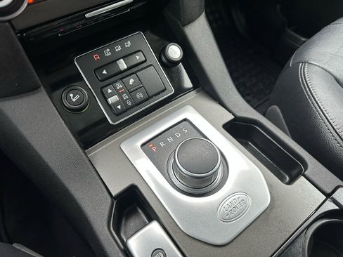 Used 2016 Land Rover LR4 HSE image 37