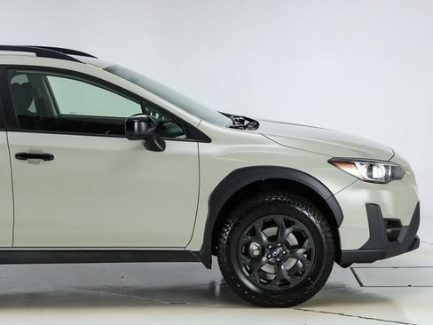 Used 2023 Subaru Crosstrek 2.0i Premium w/ Special Edition AWD/4WD image 16