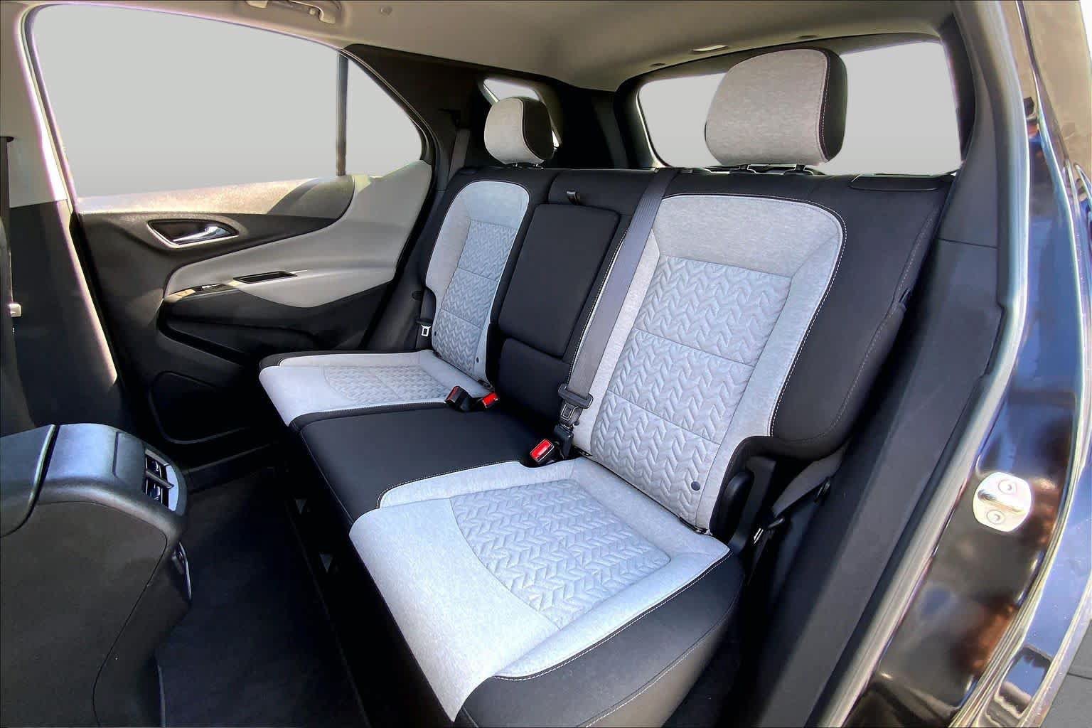Used 2023 Chevrolet Equinox LS w/ LS Convenience Package FWD image 20
