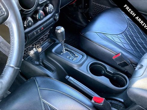 Used 2017 Jeep Wrangler Unlimited Sport w/ Quick Order Package 24S image 16