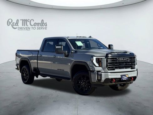 Used 2024 GMC Sierra 2500 AT4 w/ AT4 Preferred Package image 1