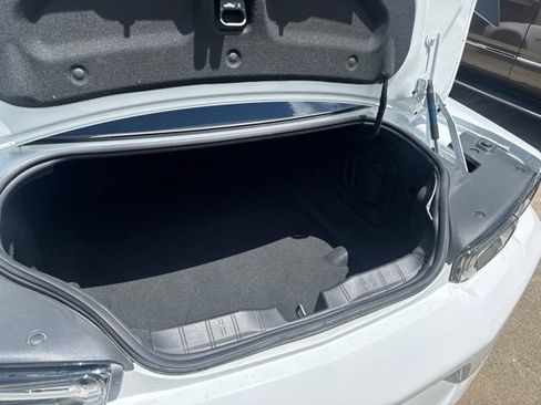 Used 2022 Chevrolet Camaro LT RWD image 15