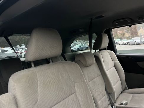 Used 2016 Honda Odyssey SE image 31