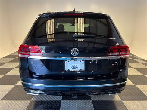 Used 2019 Volkswagen Atlas SE w/ Towing Package image 4
