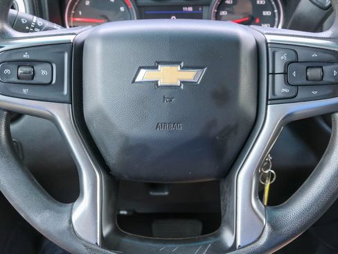 Used 2020 Chevrolet Silverado 2500 LT w/ Z71 Off-Road Package AWD/4WD image 25