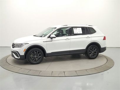 Used 2024 Volkswagen Tiguan SE