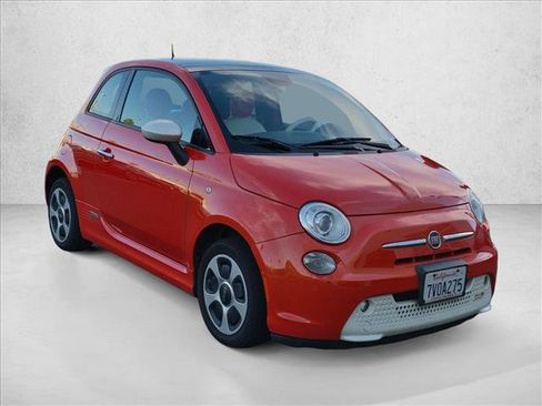 Used 2015 FIAT 500 e FWD image 3
