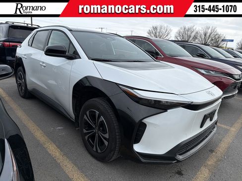 Used 2025 Toyota bZ4X FWD w/ Weather Package image 1