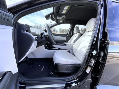 New 2026 Hyundai Tucson Limited image 10
