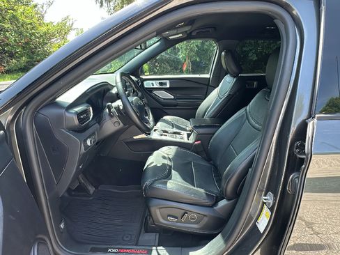 Used 2020 Ford Explorer ST w/ Premium Technology Package AWD/4WD image 13