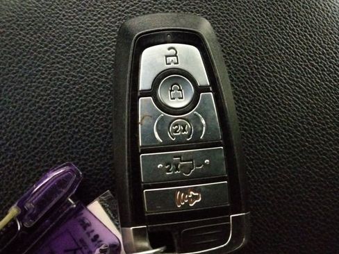 Used 2021 Ford F150 XLT w/ Equipment Group 302A High image 49