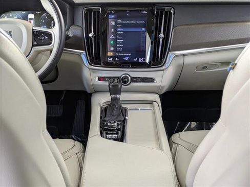 Used 2019 Volvo V90 T5 Cross Country w/ Advanced Package image 15
