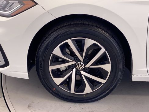 Used 2025 Volkswagen Jetta S FWD image 12