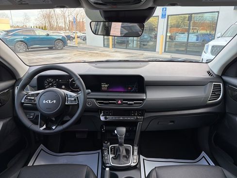 New 2026 Kia Seltos EX image 25