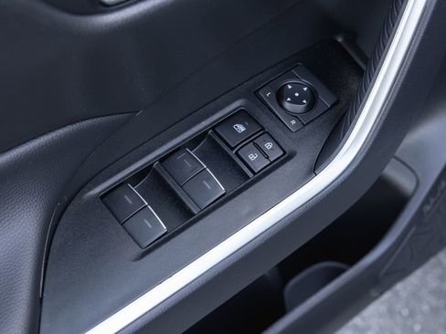 Certified 2025 Toyota RAV4 XLE w/ Convenience Package image 9