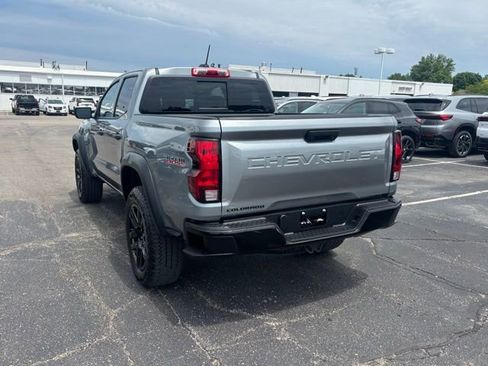 Used 2023 Chevrolet Colorado Trail Boss AWD/4WD image 8