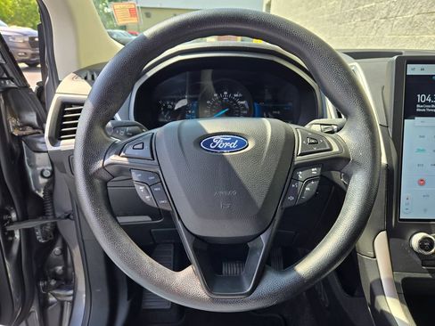 Used 2022 Ford Edge SE w/ Black Appearance Package AWD/4WD image 17