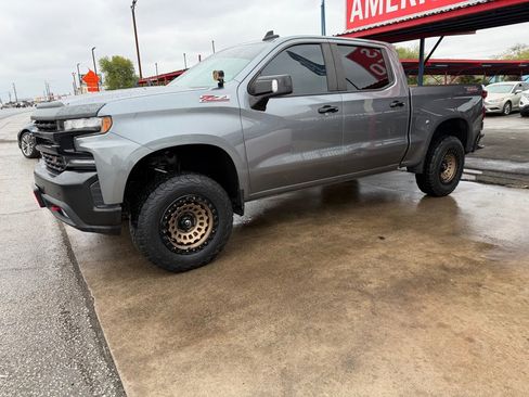 Used 2021 Chevrolet Silverado 1500 LT Trail Boss w/ Convenience Package II image 14