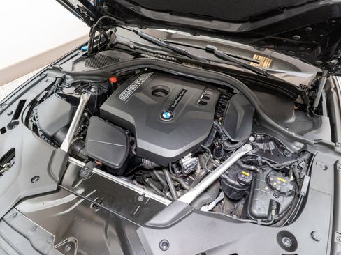 Used 2019 BMW 530i xDrive w/ Convenience Package image 32