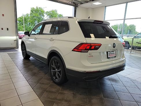 Used 2022 Volkswagen Tiguan SE AWD/4WD image 7