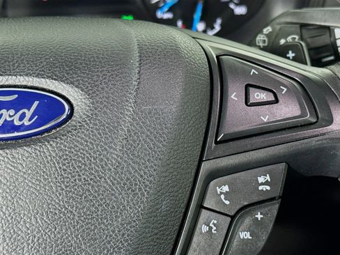Used 2017 Ford Edge SE w/ Cargo Accessory Package FWD image 14