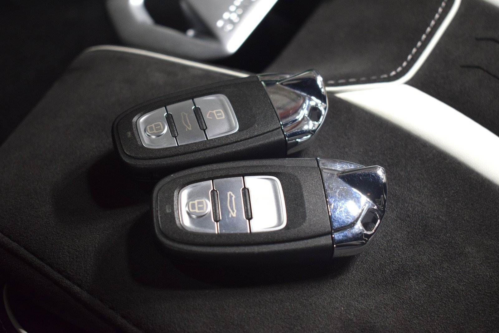 Used 2023 Lamborghini Huracan Tecnica RWD image 37